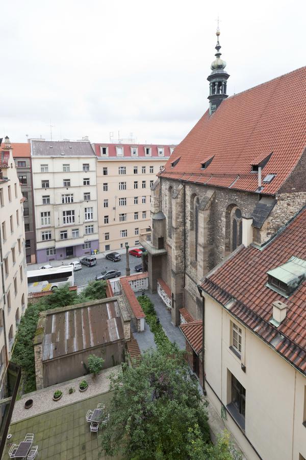 Hostel Hlavkova Prag Exterior foto